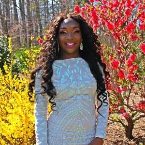 Meet your Posher, Leah